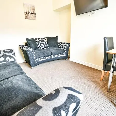 Buckingham Terrace - 4 Bedrooms - Sleeps 7 Dom wakacyjny
