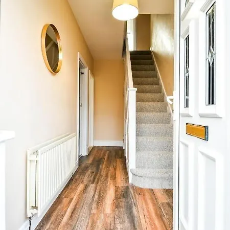 Dom wakacyjny Buckingham Terrace - 4 Bedrooms - Sleeps 7 Redcar